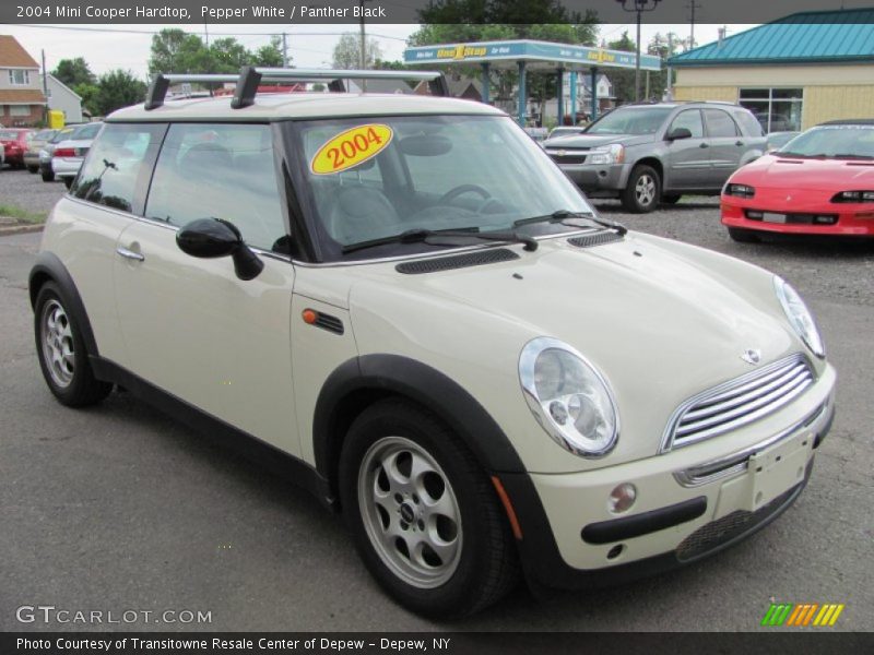 Pepper White / Panther Black 2004 Mini Cooper Hardtop