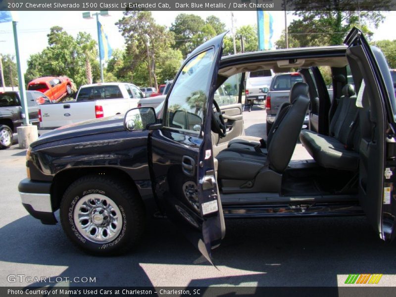 Dark Blue Metallic / Dark Charcoal 2007 Chevrolet Silverado 1500 Classic LS Extended Cab