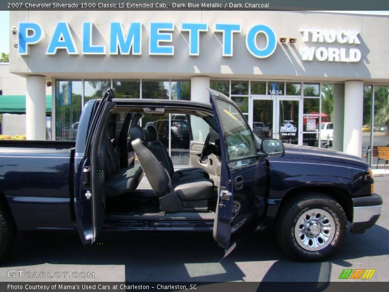 Dark Blue Metallic / Dark Charcoal 2007 Chevrolet Silverado 1500 Classic LS Extended Cab