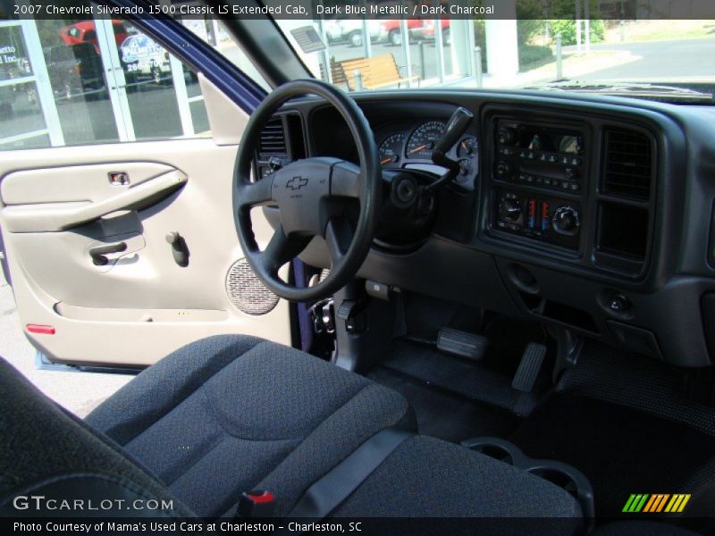 Dark Blue Metallic / Dark Charcoal 2007 Chevrolet Silverado 1500 Classic LS Extended Cab