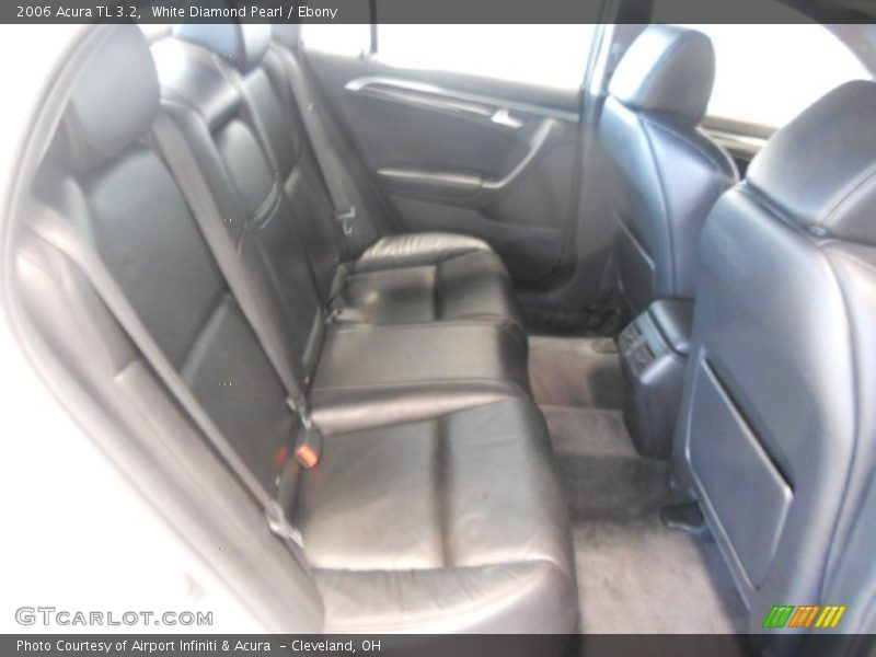 White Diamond Pearl / Ebony 2006 Acura TL 3.2
