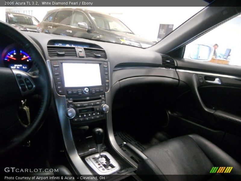 White Diamond Pearl / Ebony 2006 Acura TL 3.2