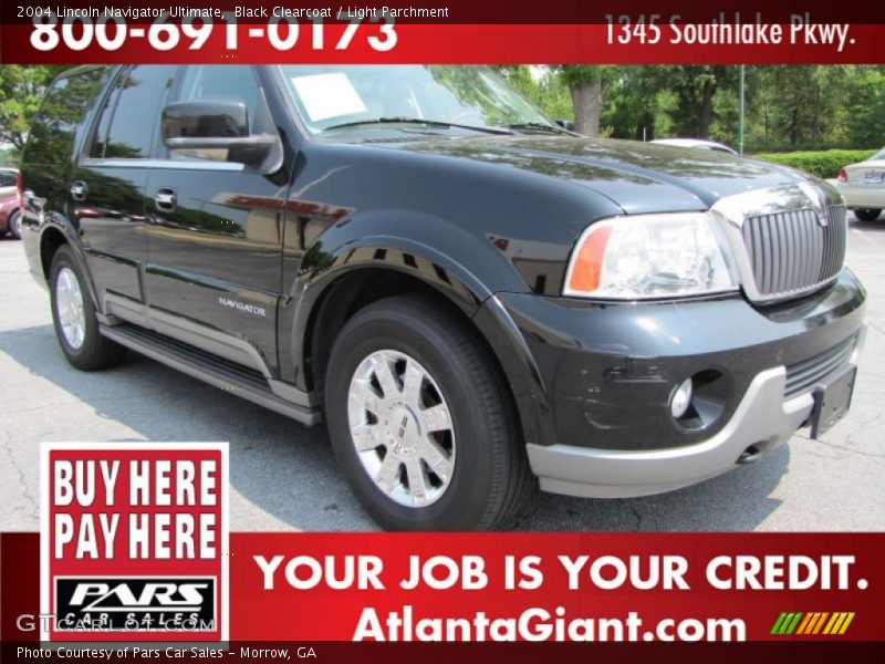 Black Clearcoat / Light Parchment 2004 Lincoln Navigator Ultimate