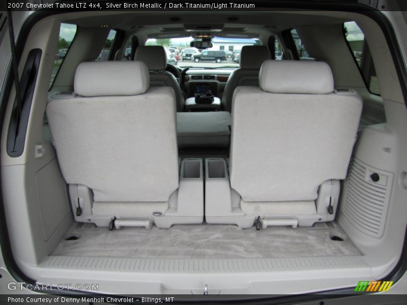  2007 Tahoe LTZ 4x4 Trunk
