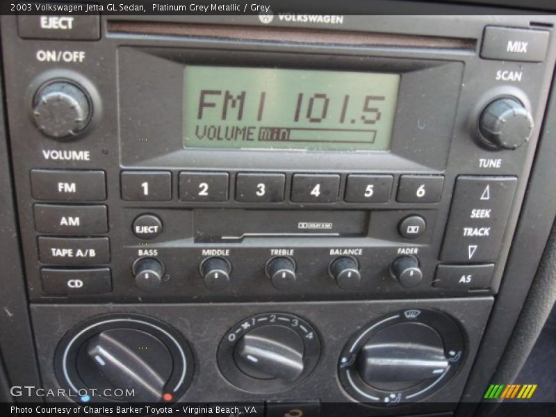 Platinum Grey Metallic / Grey 2003 Volkswagen Jetta GL Sedan