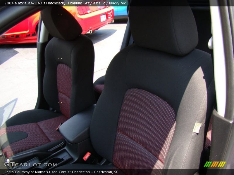 Titanium Gray Metallic / Black/Red 2004 Mazda MAZDA3 s Hatchback