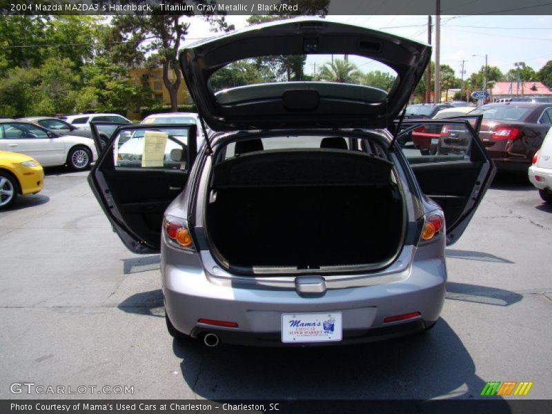 Titanium Gray Metallic / Black/Red 2004 Mazda MAZDA3 s Hatchback