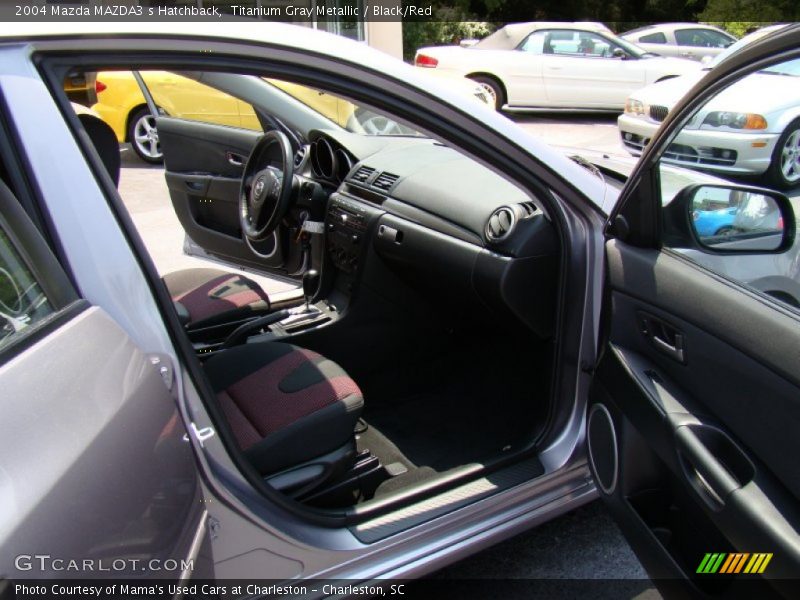 Titanium Gray Metallic / Black/Red 2004 Mazda MAZDA3 s Hatchback