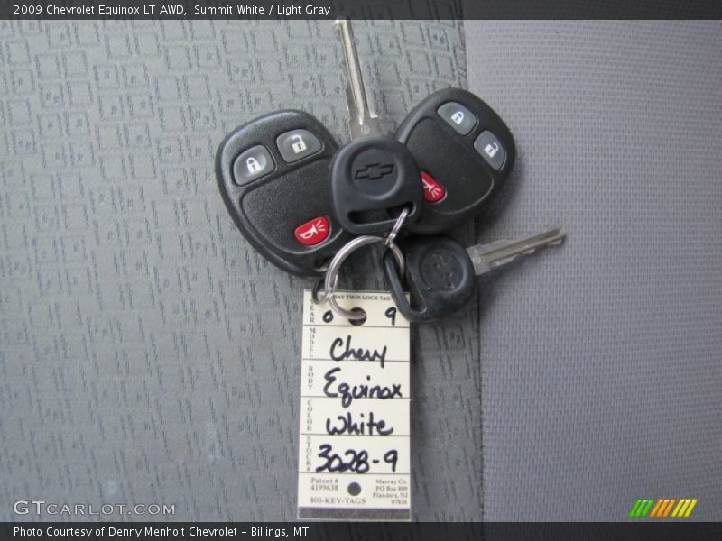 Summit White / Light Gray 2009 Chevrolet Equinox LT AWD