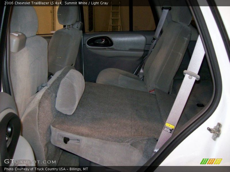 Summit White / Light Gray 2006 Chevrolet TrailBlazer LS 4x4