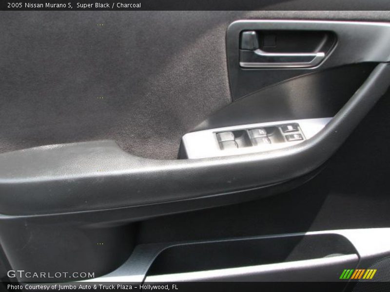 Super Black / Charcoal 2005 Nissan Murano S