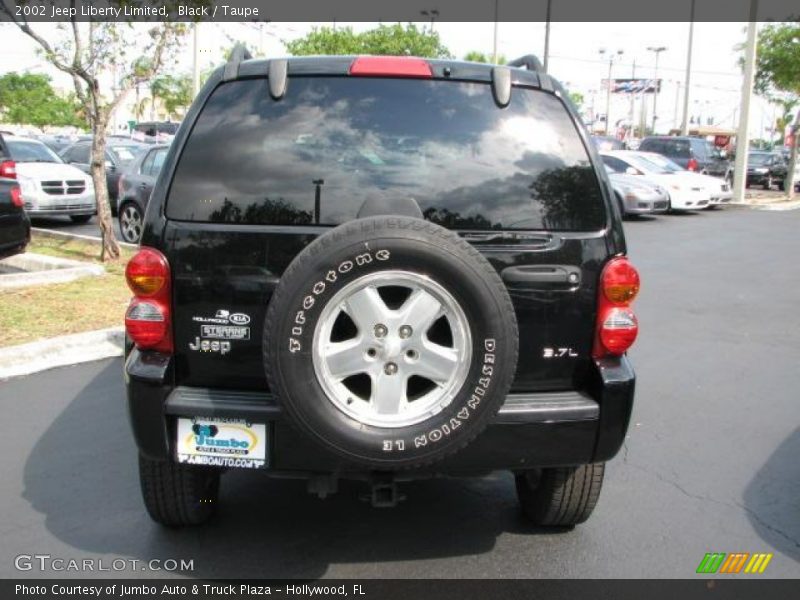 Black / Taupe 2002 Jeep Liberty Limited