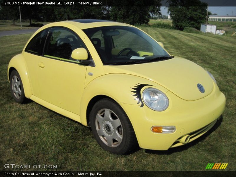 Yellow / Black 2000 Volkswagen New Beetle GLS Coupe