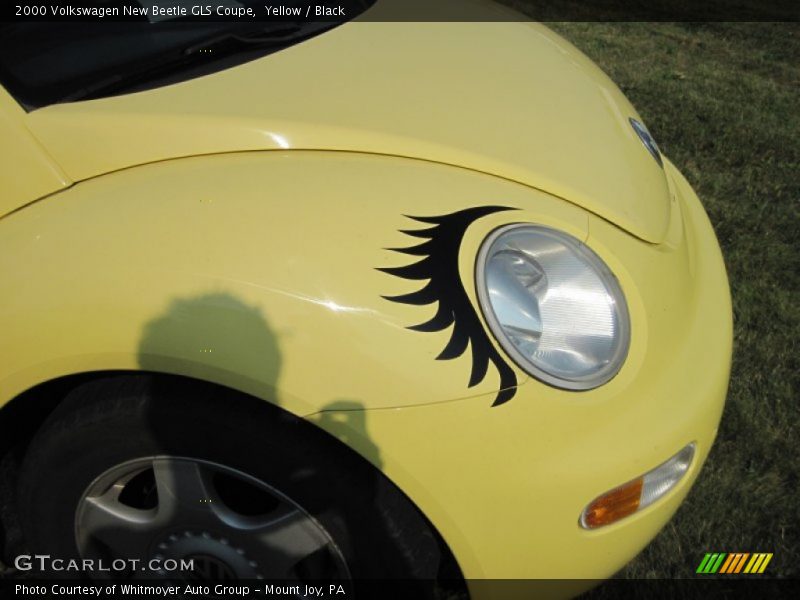 Yellow / Black 2000 Volkswagen New Beetle GLS Coupe