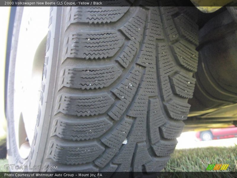 Yellow / Black 2000 Volkswagen New Beetle GLS Coupe