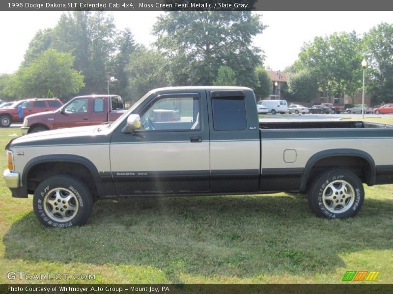 Moss Green Pearl Metallic / Slate Gray 1996 Dodge Dakota SLT Extended Cab 4x4