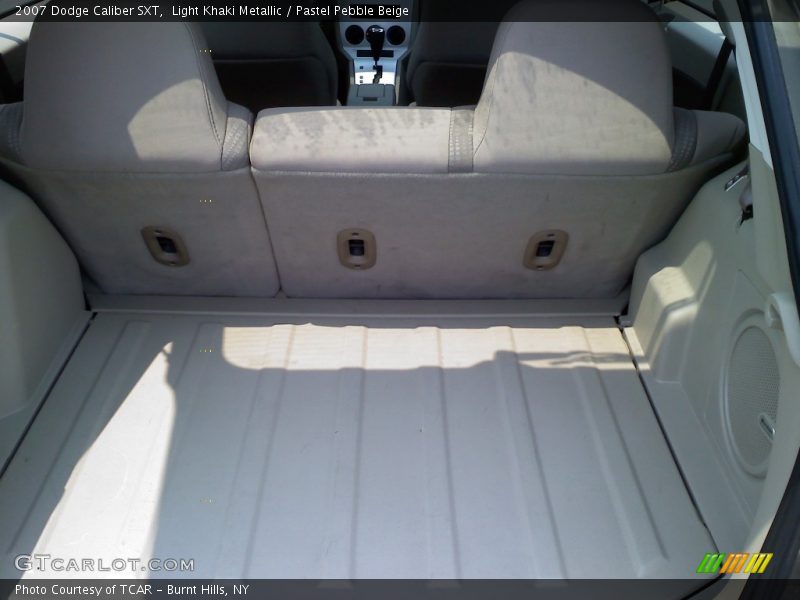 Light Khaki Metallic / Pastel Pebble Beige 2007 Dodge Caliber SXT