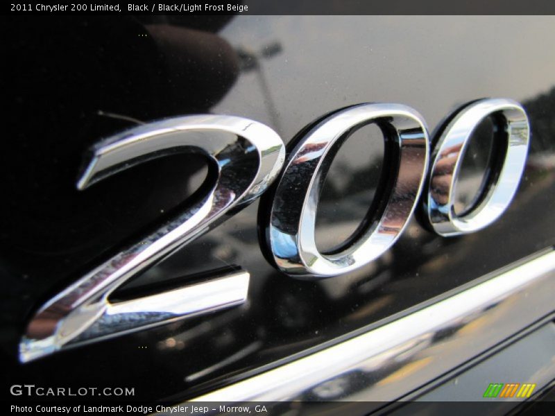 Black / Black/Light Frost Beige 2011 Chrysler 200 Limited