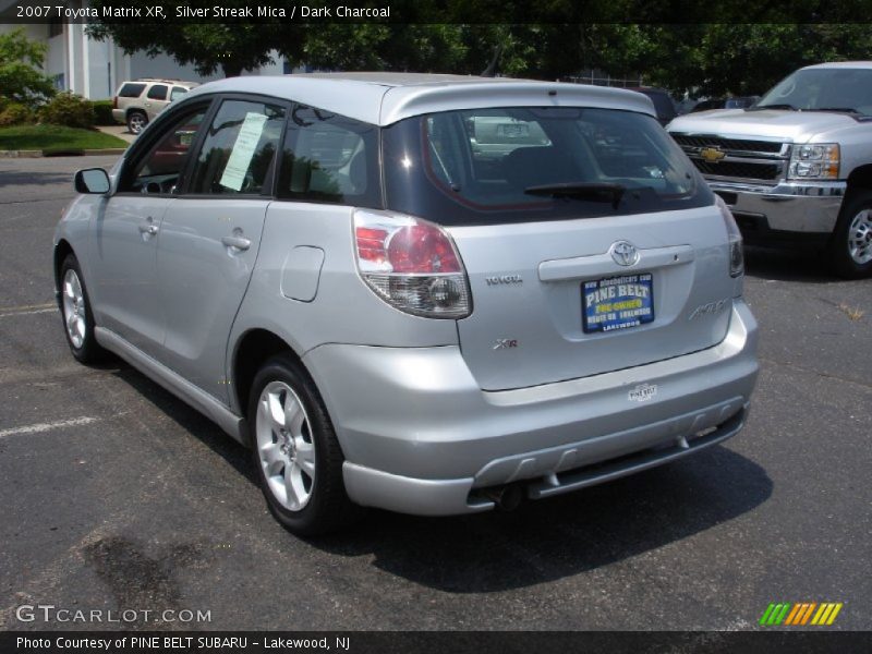 Silver Streak Mica / Dark Charcoal 2007 Toyota Matrix XR