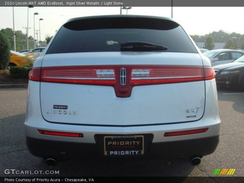 Ingot Silver Metallic / Light Stone 2010 Lincoln MKT AWD EcoBoost