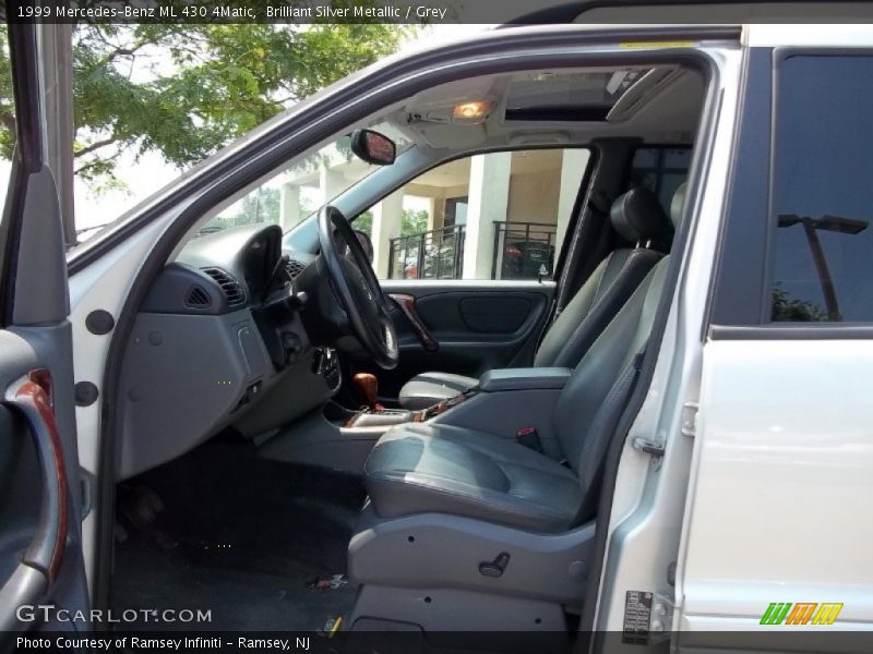 Brilliant Silver Metallic / Grey 1999 Mercedes-Benz ML 430 4Matic