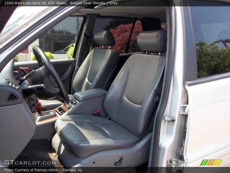 Brilliant Silver Metallic / Grey 1999 Mercedes-Benz ML 430 4Matic
