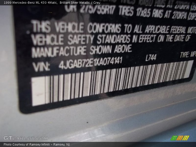 Brilliant Silver Metallic / Grey 1999 Mercedes-Benz ML 430 4Matic