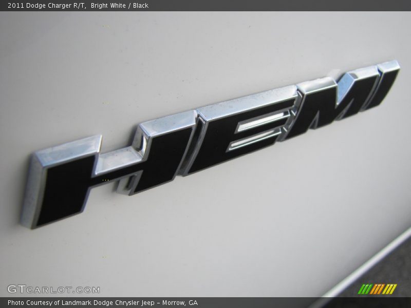 Bright White / Black 2011 Dodge Charger R/T