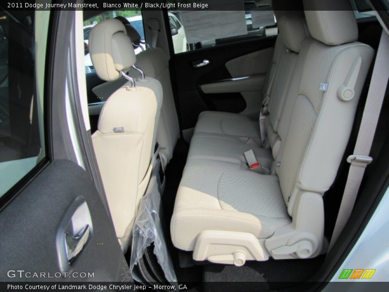 Bianco White / Black/Light Frost Beige 2011 Dodge Journey Mainstreet