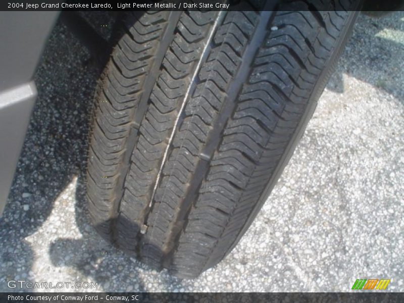 Light Pewter Metallic / Dark Slate Gray 2004 Jeep Grand Cherokee Laredo