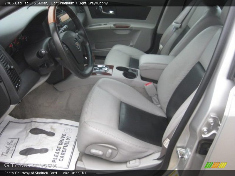 Light Platinum / Light Gray/Ebony 2006 Cadillac CTS Sedan