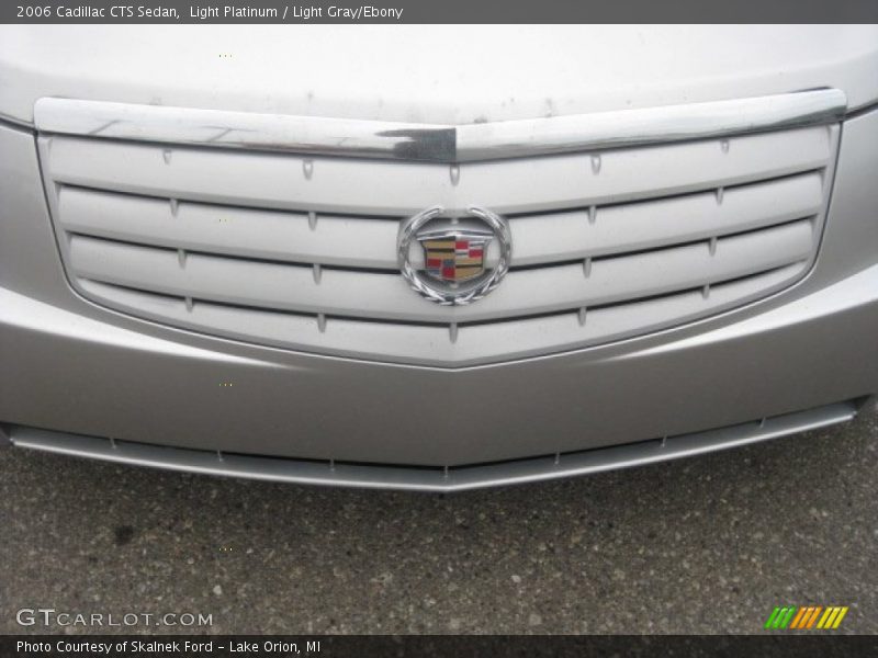 Light Platinum / Light Gray/Ebony 2006 Cadillac CTS Sedan