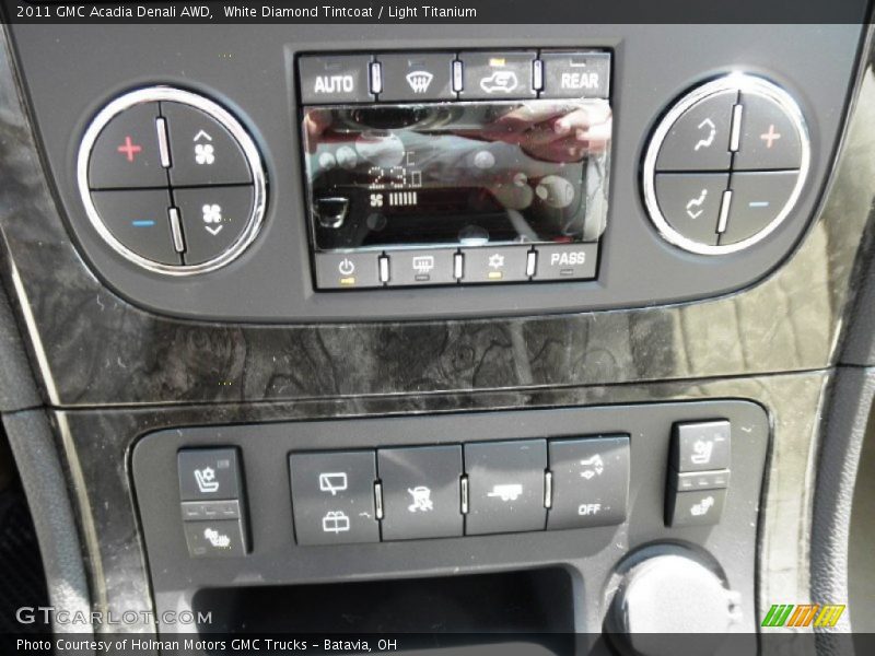 White Diamond Tintcoat / Light Titanium 2011 GMC Acadia Denali AWD