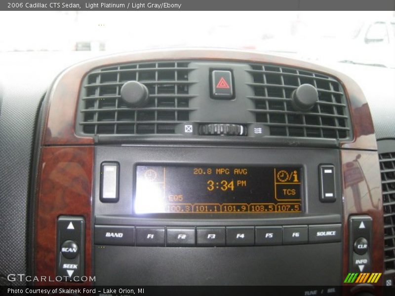 Light Platinum / Light Gray/Ebony 2006 Cadillac CTS Sedan