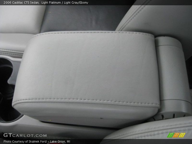 Light Platinum / Light Gray/Ebony 2006 Cadillac CTS Sedan