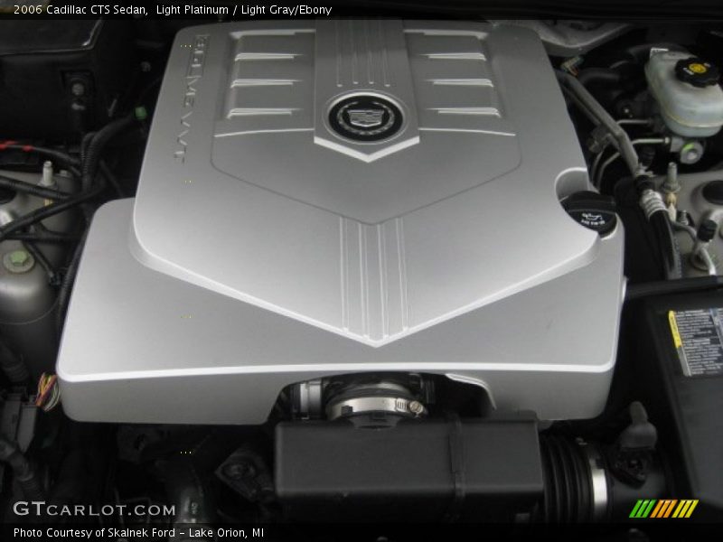 Light Platinum / Light Gray/Ebony 2006 Cadillac CTS Sedan