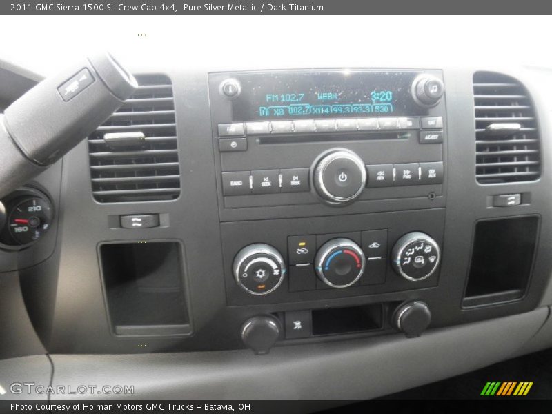 Controls of 2011 Sierra 1500 SL Crew Cab 4x4