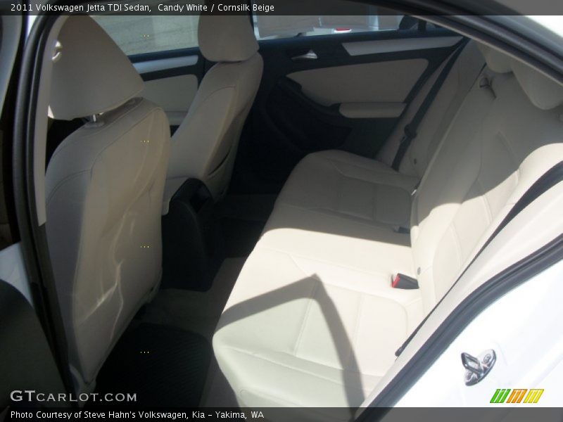 Candy White / Cornsilk Beige 2011 Volkswagen Jetta TDI Sedan