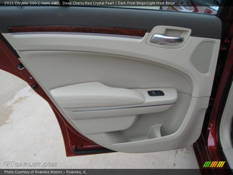 Door Panel of 2011 300 C Hemi AWD