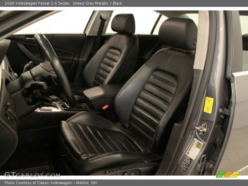 United Grey Metallic / Black 2006 Volkswagen Passat 3.6 Sedan