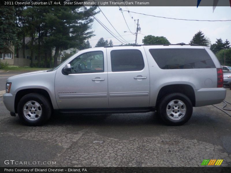Sheer Silver Metallic / Light Titanium/Dark Titanium 2011 Chevrolet Suburban LT 4x4