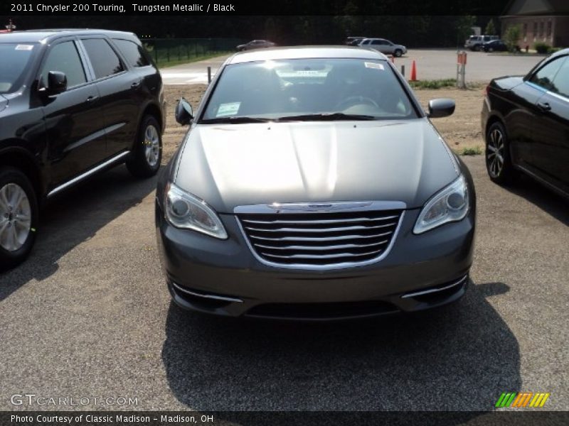 Tungsten Metallic / Black 2011 Chrysler 200 Touring