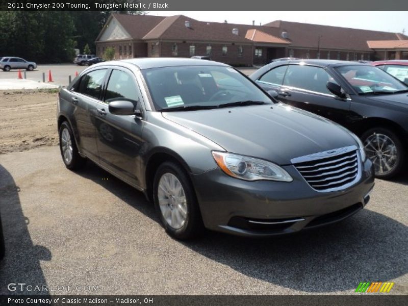 Tungsten Metallic / Black 2011 Chrysler 200 Touring