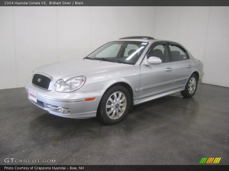 Brilliant Silver / Black 2004 Hyundai Sonata V6