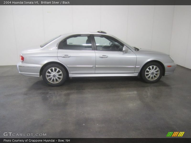 Brilliant Silver / Black 2004 Hyundai Sonata V6
