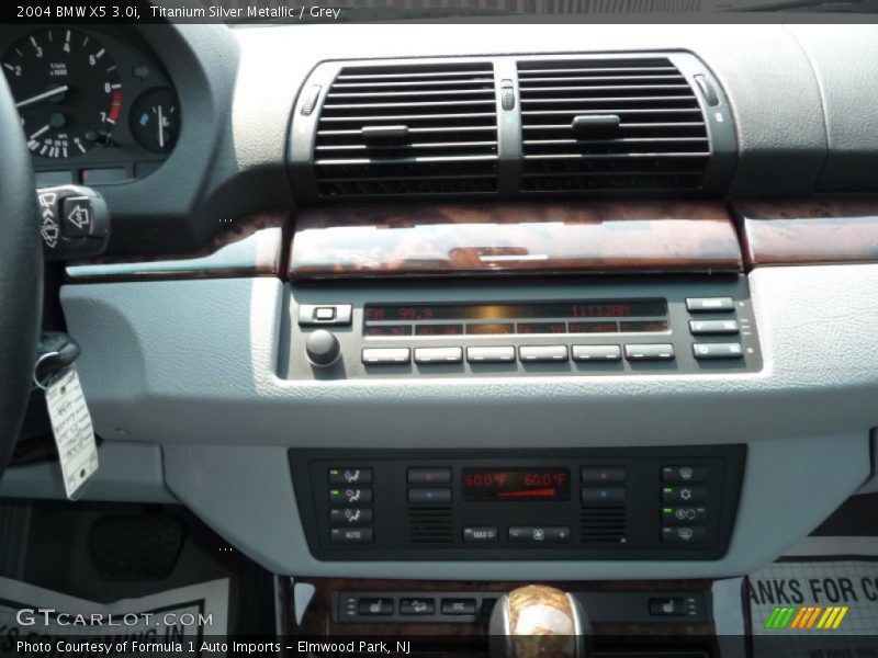 Titanium Silver Metallic / Grey 2004 BMW X5 3.0i