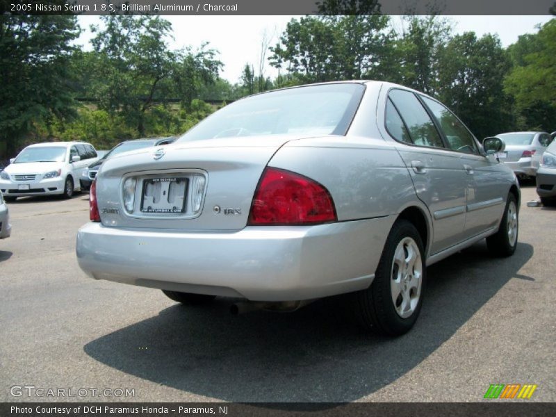Brilliant Aluminum / Charcoal 2005 Nissan Sentra 1.8 S