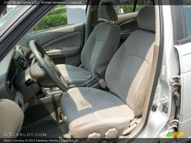 Brilliant Aluminum / Charcoal 2005 Nissan Sentra 1.8 S