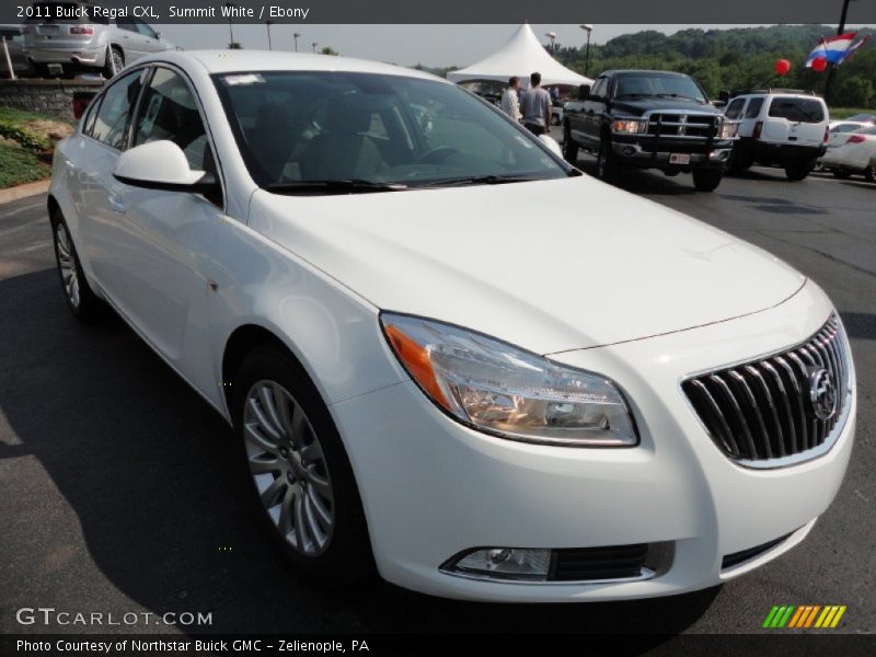 Summit White / Ebony 2011 Buick Regal CXL