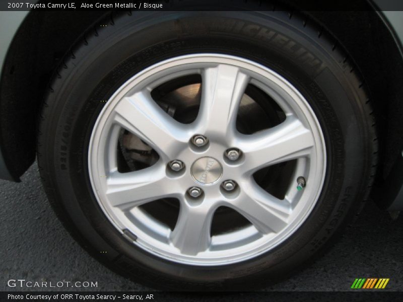 Aloe Green Metallic / Bisque 2007 Toyota Camry LE